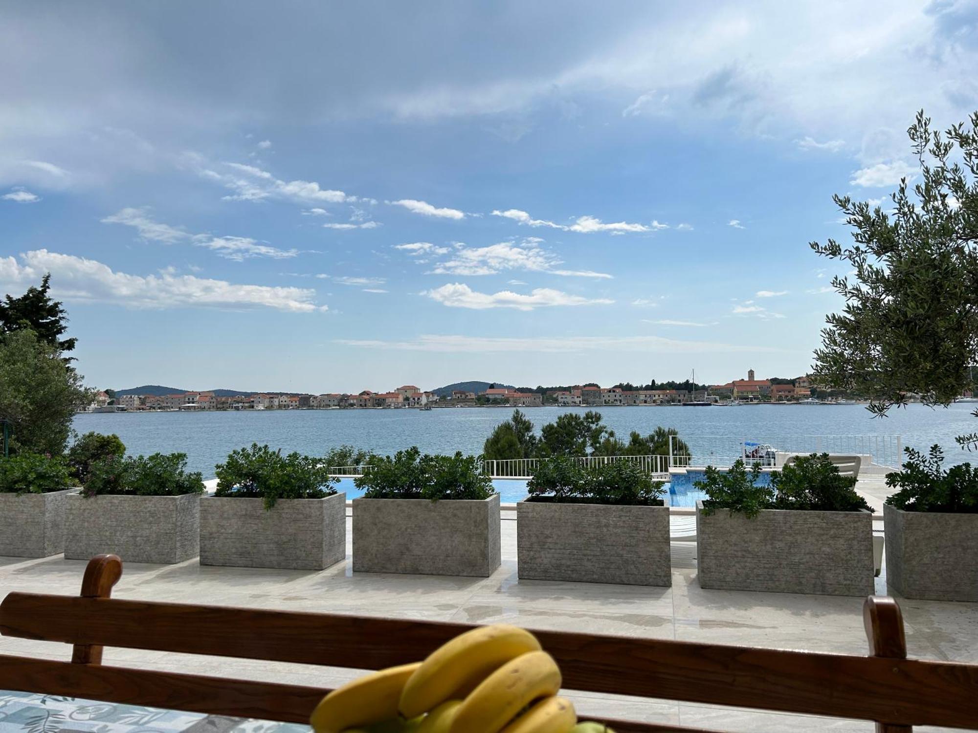 Apartments Juric Бродарица Экстерьер фото